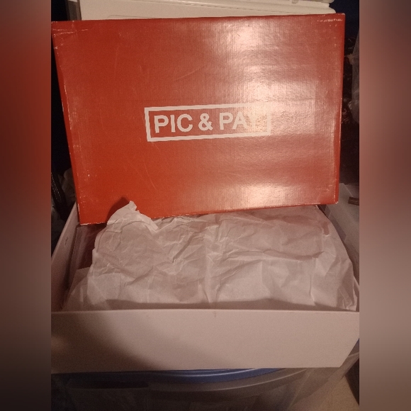 MAROON PIC AND PAY WEDGES NWT NIB 7 1/2M - Picture 7 of 9